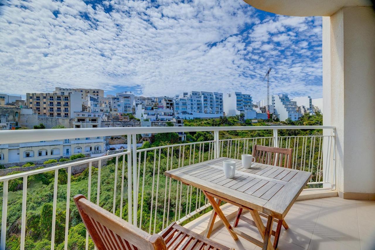 Modern Apartment Steps From Balluta Bay Sliema Exterior photo